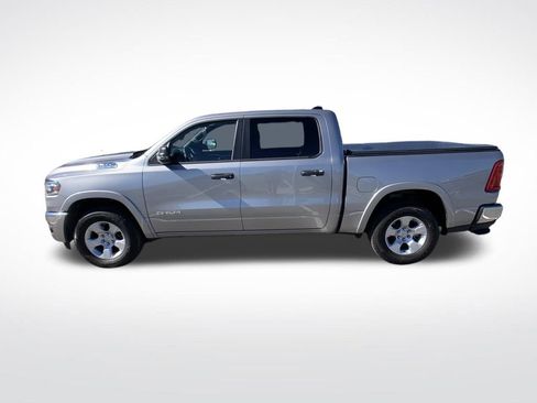 Used 2025 RAM 1500 Big Horn AWD/4WD image 2