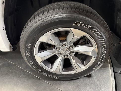 Used 2022 RAM 1500 Limited AWD/4WD image 12