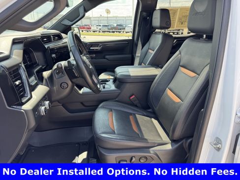 Used 2025 GMC Sierra 1500 AT4 w/ AT4 Premium Package AWD/4WD image 24