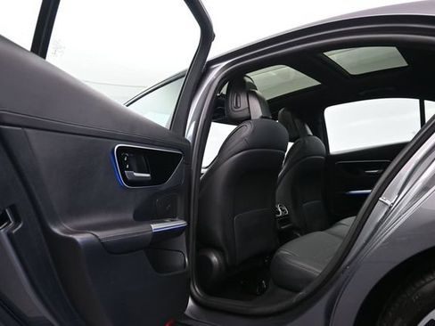 Used 2023 Mercedes-Benz C 300 Sedan image 15