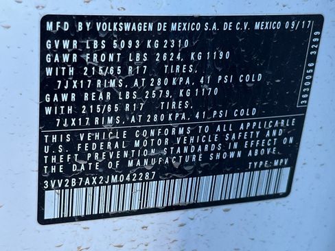 Used 2018 Volkswagen Tiguan SE image 9