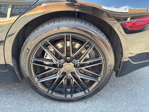 Used 2015 INFINITI Q50 AWD w/ Technology Package image 19