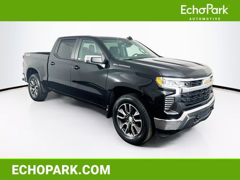 Used 2022 Chevrolet Silverado 1500 LT image 1