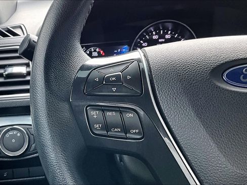 Used 2019 Ford Explorer Limited image 24