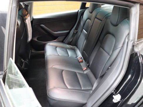 Used 2023 Tesla Model 3 Standard Range RWD image 36