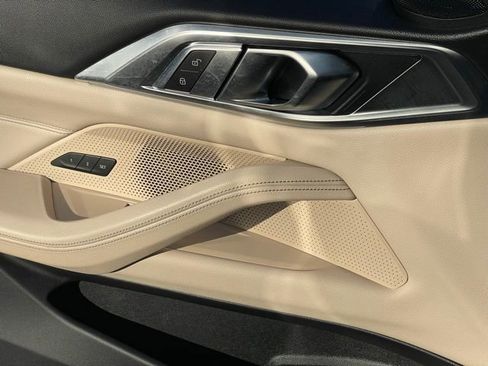 Used 2022 BMW 430i xDrive Coupe w/ Premium Package image 11