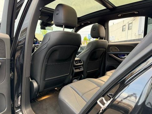 Used 2025 Mercedes-Benz GLE 350 4MATIC image 17