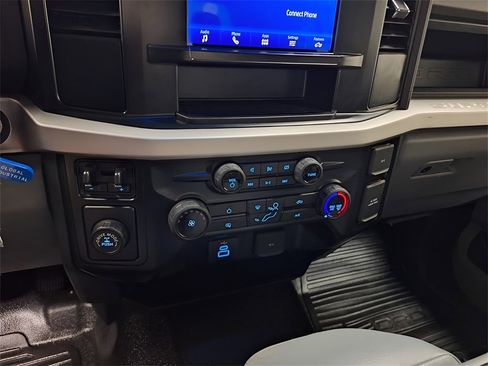 Used 2023 Ford F250 XL w/ XL Chrome Package image 13