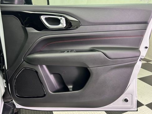 New 2026 Jeep Compass Trailhawk AWD/4WD image 22