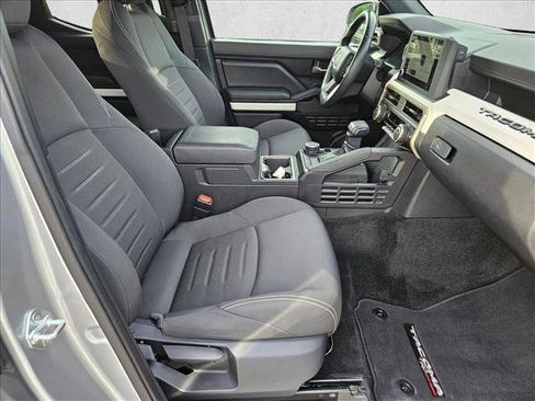 Used 2024 Toyota Tacoma TRD Off-Road AWD/4WD image 20