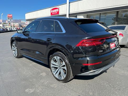 Used 2019 Audi Q8 Prestige w/ Luxury Package image 10