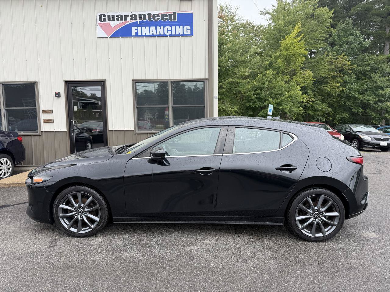 Used 2019 MAZDA MAZDA3 AWD Hatchback w/ Preferred Pkg image 7