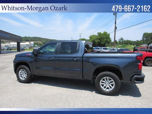 Used 2021 Chevrolet Silverado 1500 RST w/ Z71 Off-Road Package AWD/4WD image 9