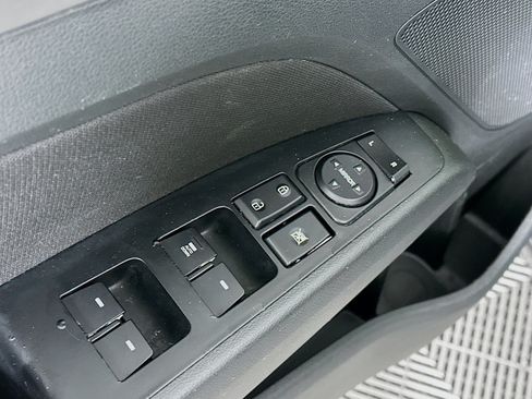 Used 2018 Hyundai Elantra SEL w/ Cargo Package FWD image 15