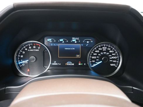 Used 2019 Ford F150 Limited image 3