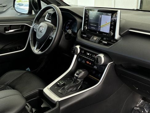 Used 2021 Toyota RAV4 XSE AWD/4WD image 19