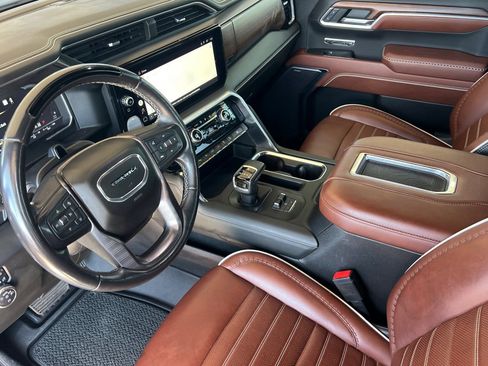 Used 2022 GMC Sierra 1500 Denali Ultimate AWD/4WD image 10