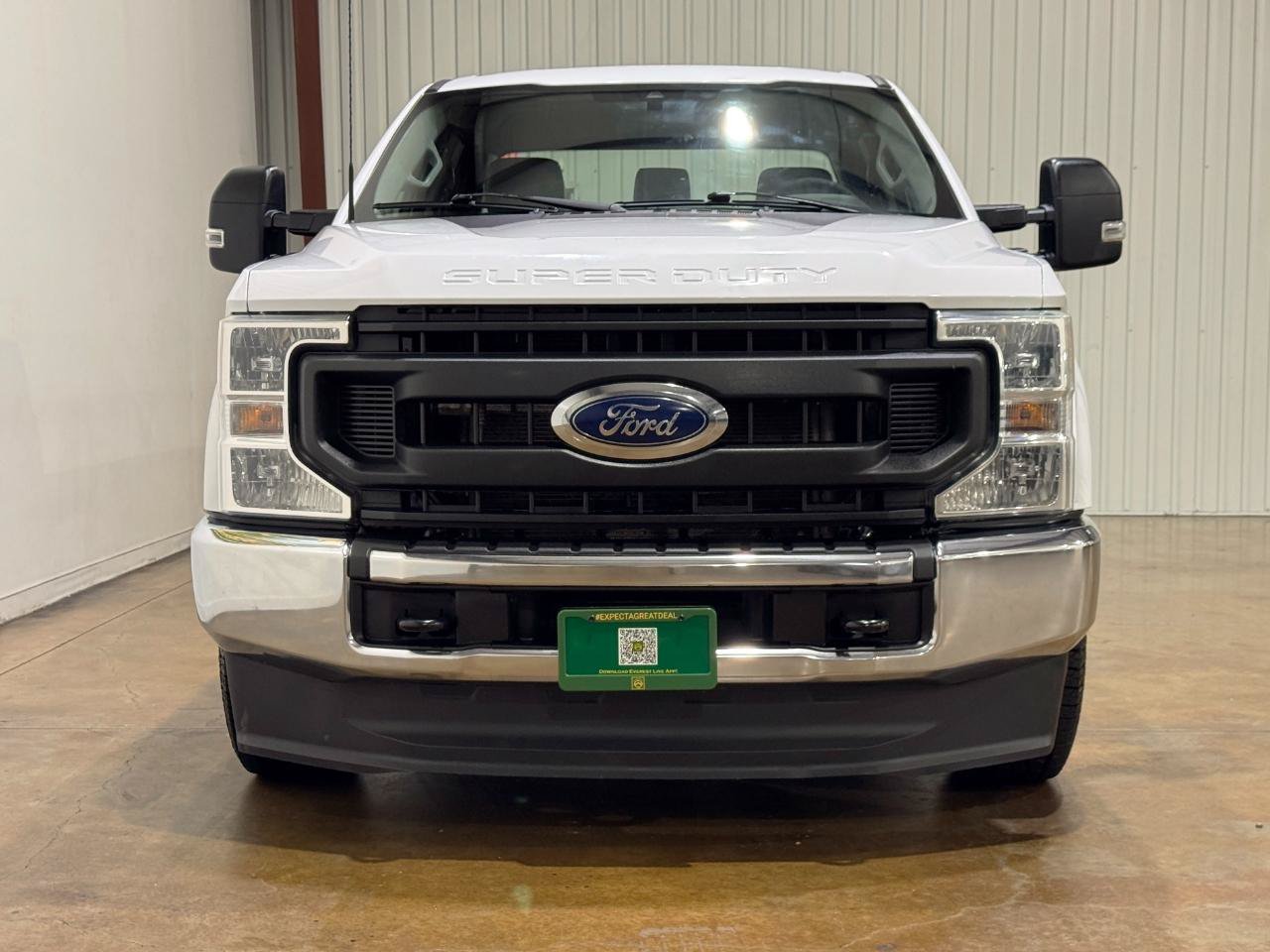 Used 2022 Ford F250 XL w/ Power Equipment Group RWD image 2