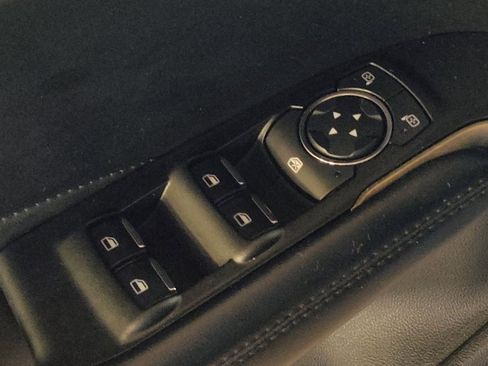 Used 2018 Lincoln MKC Premiere FWD image 27
