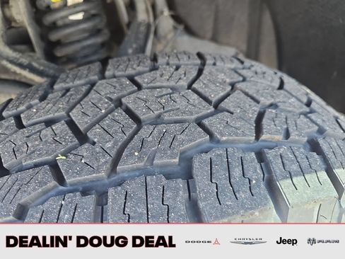 Used 2019 Chevrolet Colorado ZR2 AWD/4WD image 28