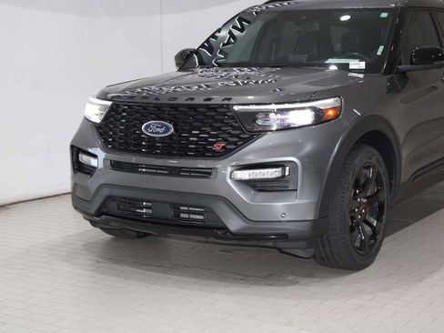 Used 2023 Ford Explorer ST w/ Equipment Group 401A image 2