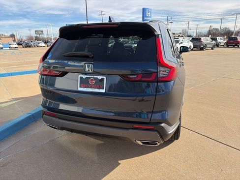Used 2026 Honda CR-V Sport image 6