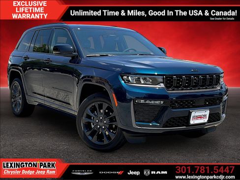 New 2026 Jeep Grand Cherokee Limited AWD/4WD image 1