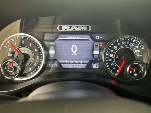 Used 2019 RAM 1500 Big Horn AWD/4WD image 13