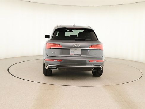 Certified 2023 Audi Q5 2.0T Premium w/ Convenience Package image 5