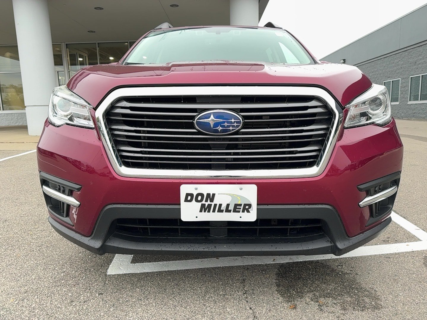 Used 2021 Subaru Ascent Premium w/ Convenience Package AWD/4WD image 2