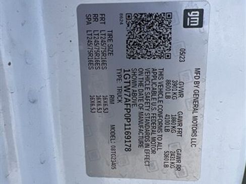 Used 2023 GMC Savana 2500 w/ Driver Convenience Package RWD image 7