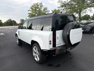 Used 2024 Land Rover Defender 110 X-Dynamic SE AWD/4WD video 3