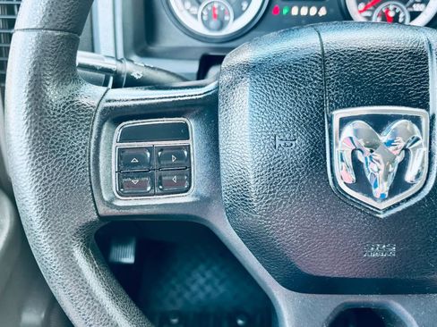 Used 2014 RAM 1500 Express AWD/4WD image 26