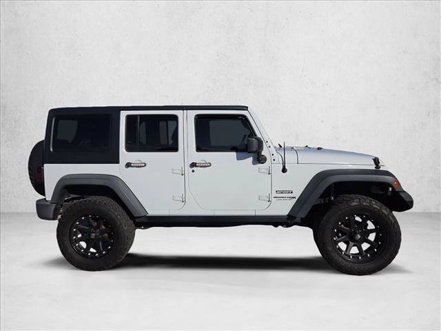Used 2018 Jeep Wrangler Unlimited Sport w/ Connectivity Group AWD/4WD image 4