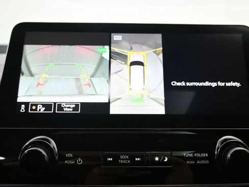 Used 2024 INFINITI QX80 Luxe image 16