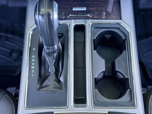 Used 2015 Ford F150 Platinum AWD/4WD image 26