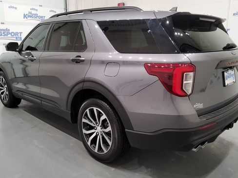 Used 2022 Ford Explorer ST image 6