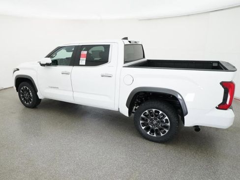 New 2026 Toyota Tundra Limited AWD/4WD image 8