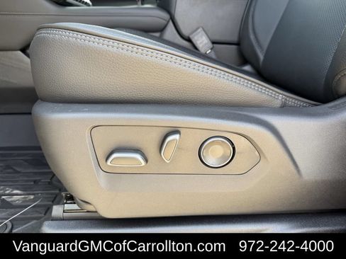 New 2026 GMC Yukon Denali w/ Denali Reserve Package AWD/4WD image 24