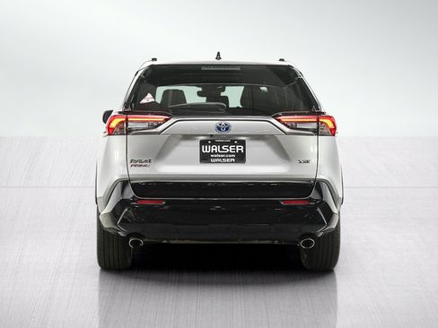 Used 2023 Toyota RAV4 XSE AWD/4WD image 4