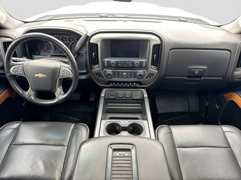 Used 2019 Chevrolet Silverado 2500 High Country AWD/4WD image 14