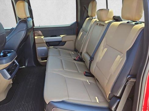 Used 2024 Ford F250 Lariat AWD/4WD image 18