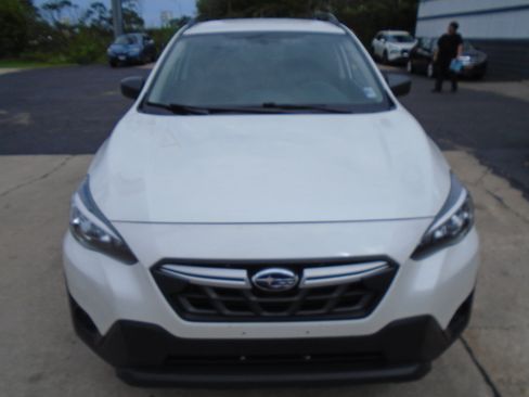 Used 2023 Subaru Crosstrek 2.0i AWD/4WD image 7