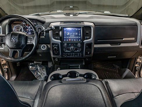 Used 2018 RAM 2500 Power Wagon w/ Leather & Luxury Group image 14