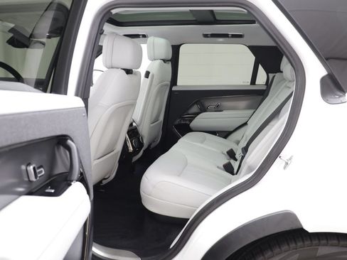 Used 2023 Land Rover Range Rover Sport SE AWD/4WD image 15