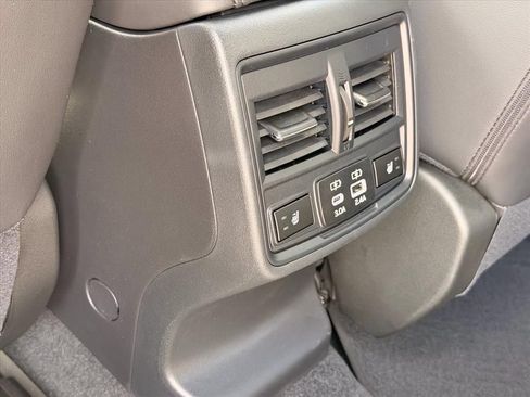 New 2026 Subaru Outback Limited AWD/4WD image 13