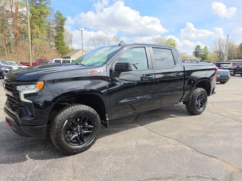 Certified 2022 Chevrolet Silverado 1500 LT Trail Boss w/ Protection Package AWD/4WD image 3