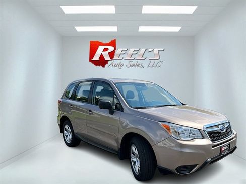 Used 2015 Subaru Forester 2.5i AWD/4WD image 3