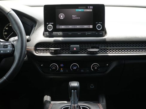 Used 2024 Honda HR-V Sport image 22