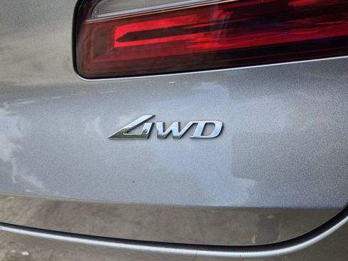 Used 2024 Genesis GV80 2.5T w/ Prestige Package AWD/4WD image 9